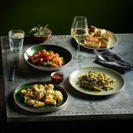 Churchill Stonecast Sage Green Coupe Plate 260mm alternative