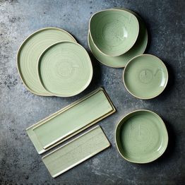 Churchill Stonecast Sage Green Organic Walled Plates 257mm alternative