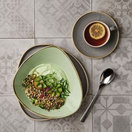 Churchill Stonecast Sage Green Triangle Bowl 235mm alternative