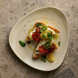 Churchill Stonecast Canvas Natural Lotus Plates 228mm alternative