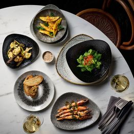 Churchill Studio Prints Fusion Black Evolve Coupe Plates 220mm alternative