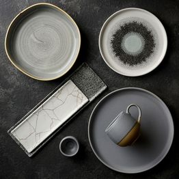 Churchill Studio Prints Fusion Black Walled Plates 210mm alternative