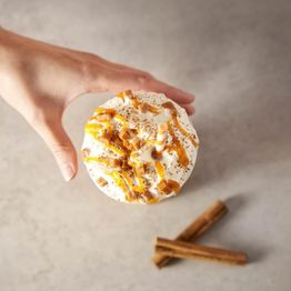 Simply Cinnamon Syrup 1Ltr alternative