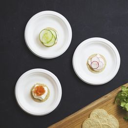 Vegware 9in Source-Reduced Bagasse Plate - P006-SR alternative