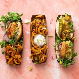 Vegware 01VWBT Kraft Hot Dog/Baguette Tray alternative
