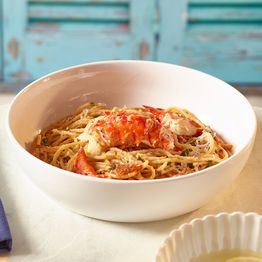 GenWare Porcelain Flat Curved Bowl 23cm/ 9" alternative