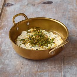 GenWare Gold Vintage Steel Round Dish 13.5 x 3.75cm alternative