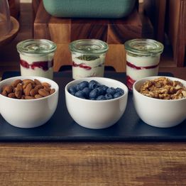 GenWare Melamine Black Tableau Platter GN 1/2 alternative