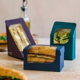 Vegware VWWTT-FS Feel Snug Self-Seal Tortilla/Wrap Carton alternative