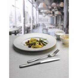 Churchill Bamboo Footed Plate 260mm alternative