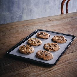 Vogue Non-Stick Carbon Steel Baking Tray alternative