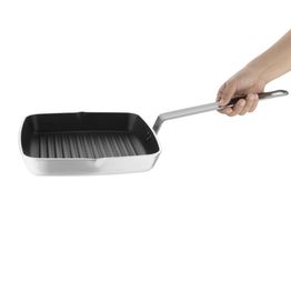 Vogue Square Non Stick Teflon Ribbed Skillet Pan 240mm alternative