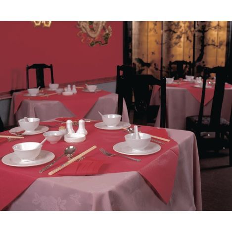 Tablecovers &amp; Banquet Rolls