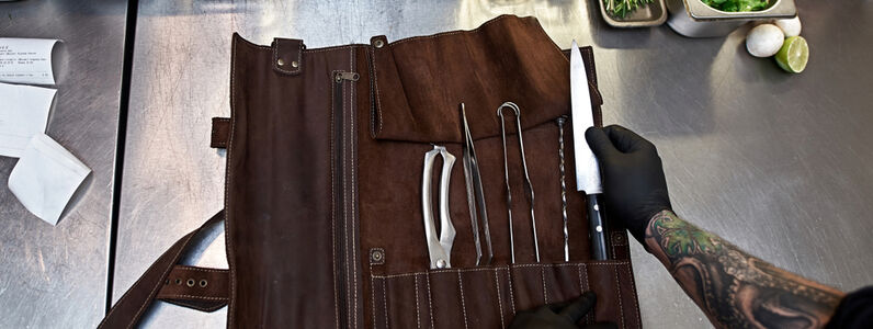 Set,Of,Professional,Cook,Tools.,Special,Case,Of,Cook,Knives.